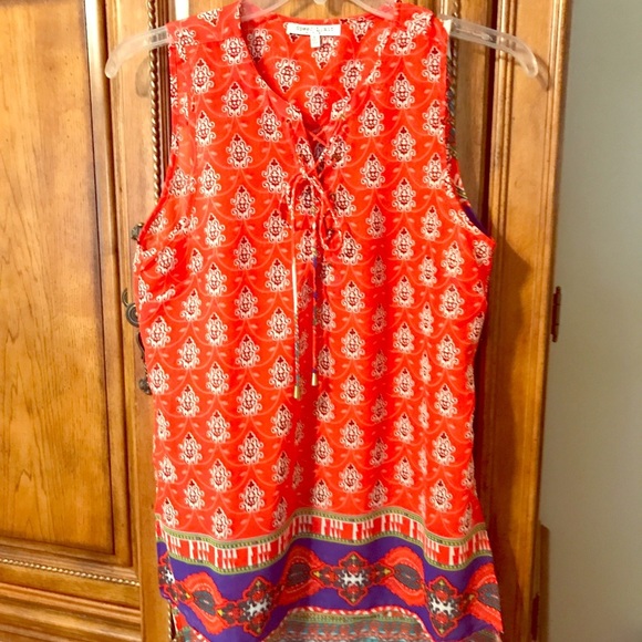 Sheer split side shirt - Picture 1 of 2